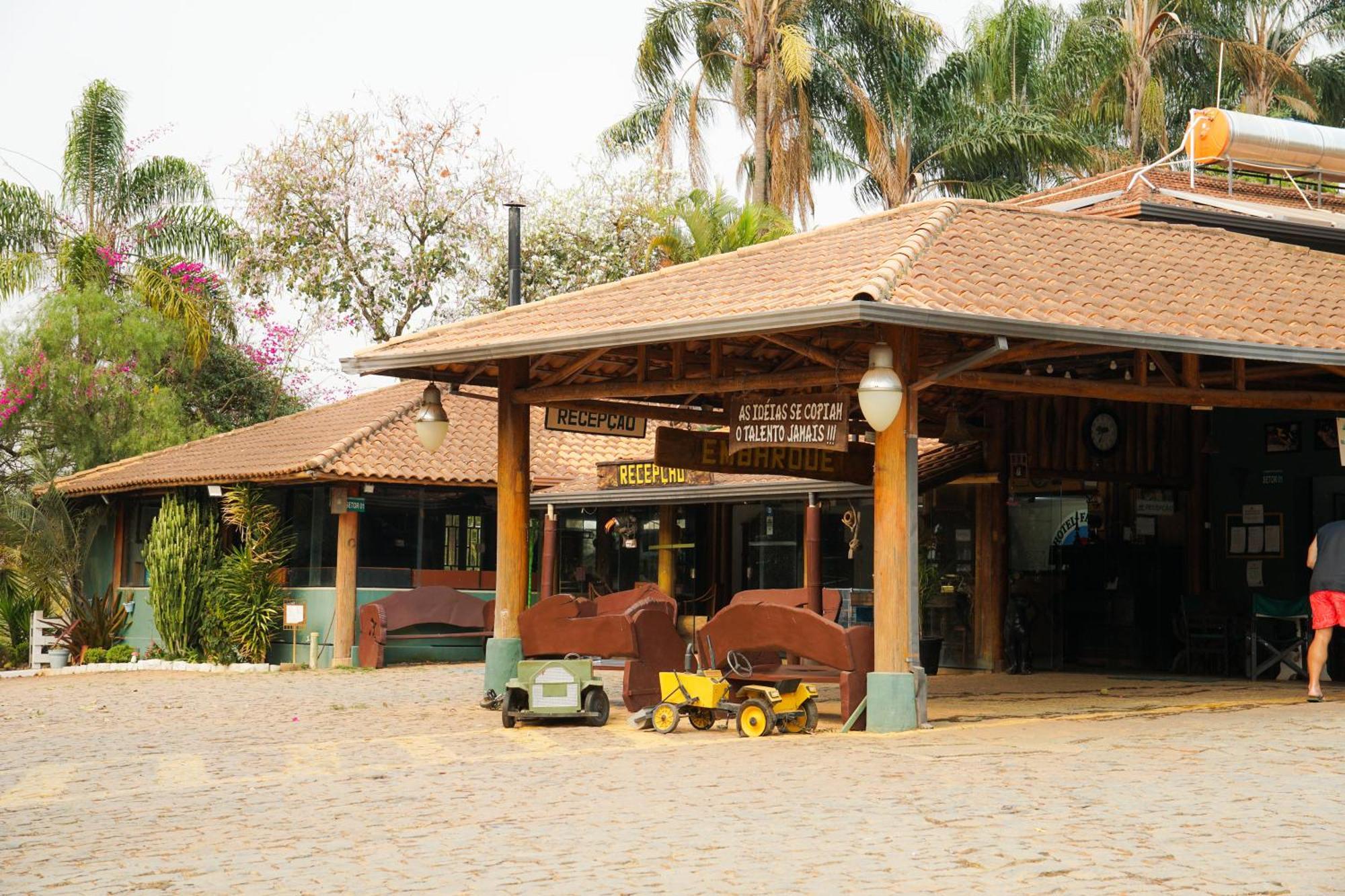 Hotel Fazenda Посус-ди-Калдас Экстерьер фото